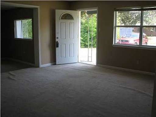 4th image of 1019 New Mexico Dr
