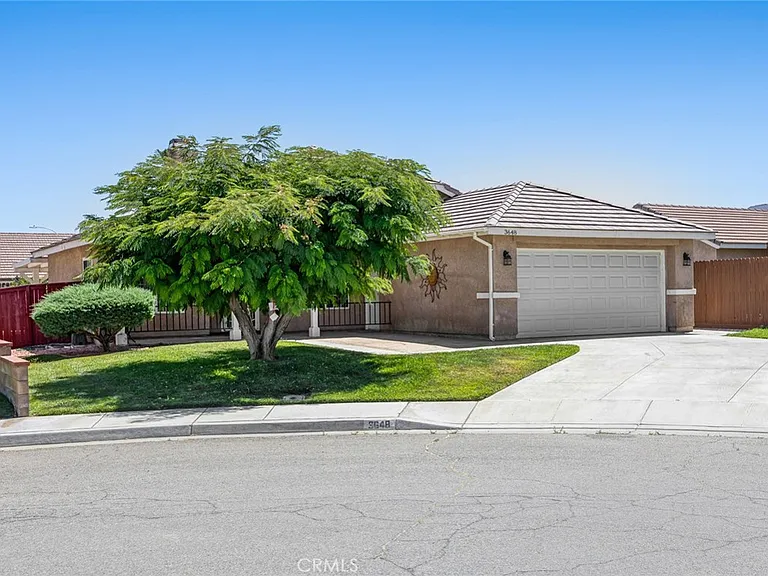 3648 Banyon Ct — Photo 1