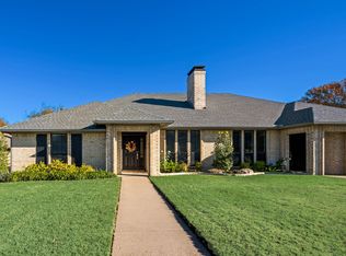 5623 Ridgerock Rd, Fort Worth, TX 76132