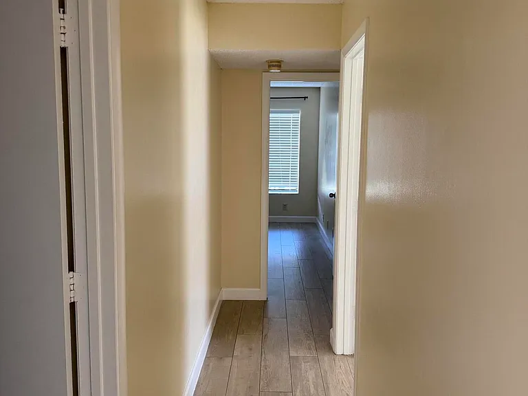 726 Sunny Pine Way #B2 — Photo 11