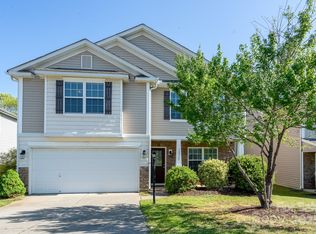 12915 Settlers Trail Ct, Charlotte, NC 28278