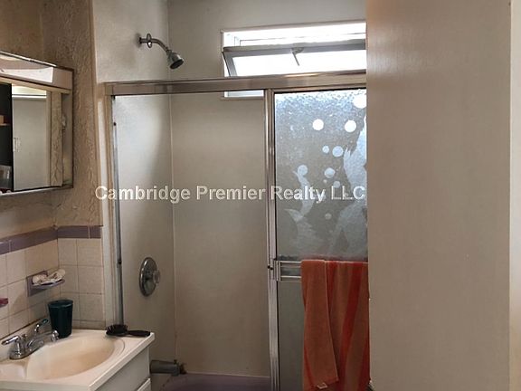 2nd image of 478 Medford St