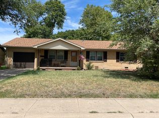 5226 Eisenhower Ave, Great Bend, KS 67530
