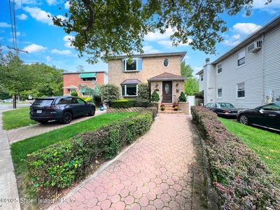 483 Steuben St, Staten Island, NY, 10305