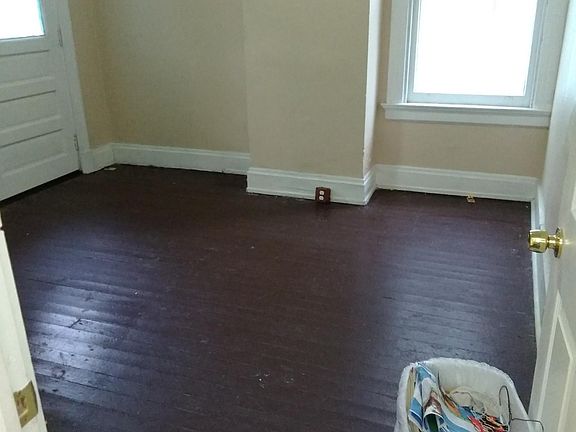 4th image of 3711 Glenway Ave #1