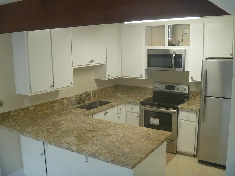 3637 Sutterwoods Way — Photo 10