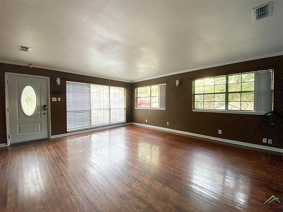 5th image of 2412 Caldwell Blvd