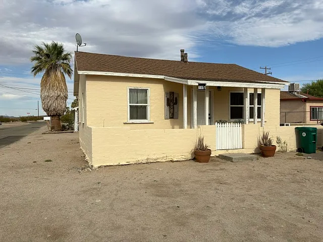 6855 Araby Twenty — Photo 1