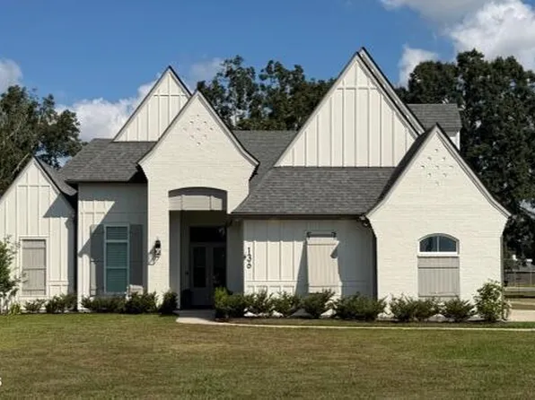 136 Robicheaux Rd, Broussard, LA 70518
