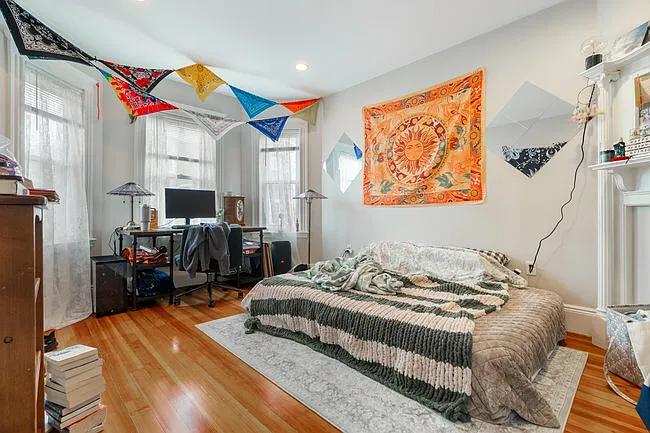 24 Buttonwood St #1 — Photo 12
