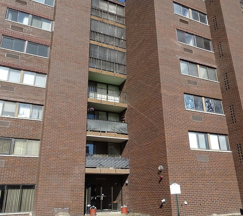 1st image of 11 W Green St APT 201