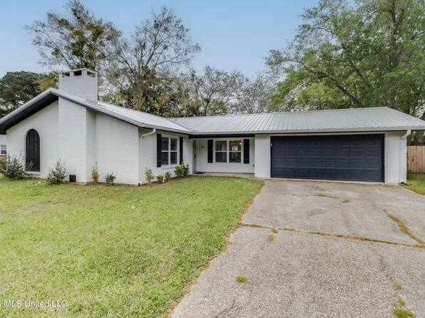 3244 Nottingham Rd, Ocean Springs, MS 39564