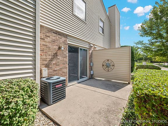 3rd image of 15657 Westminster Dr