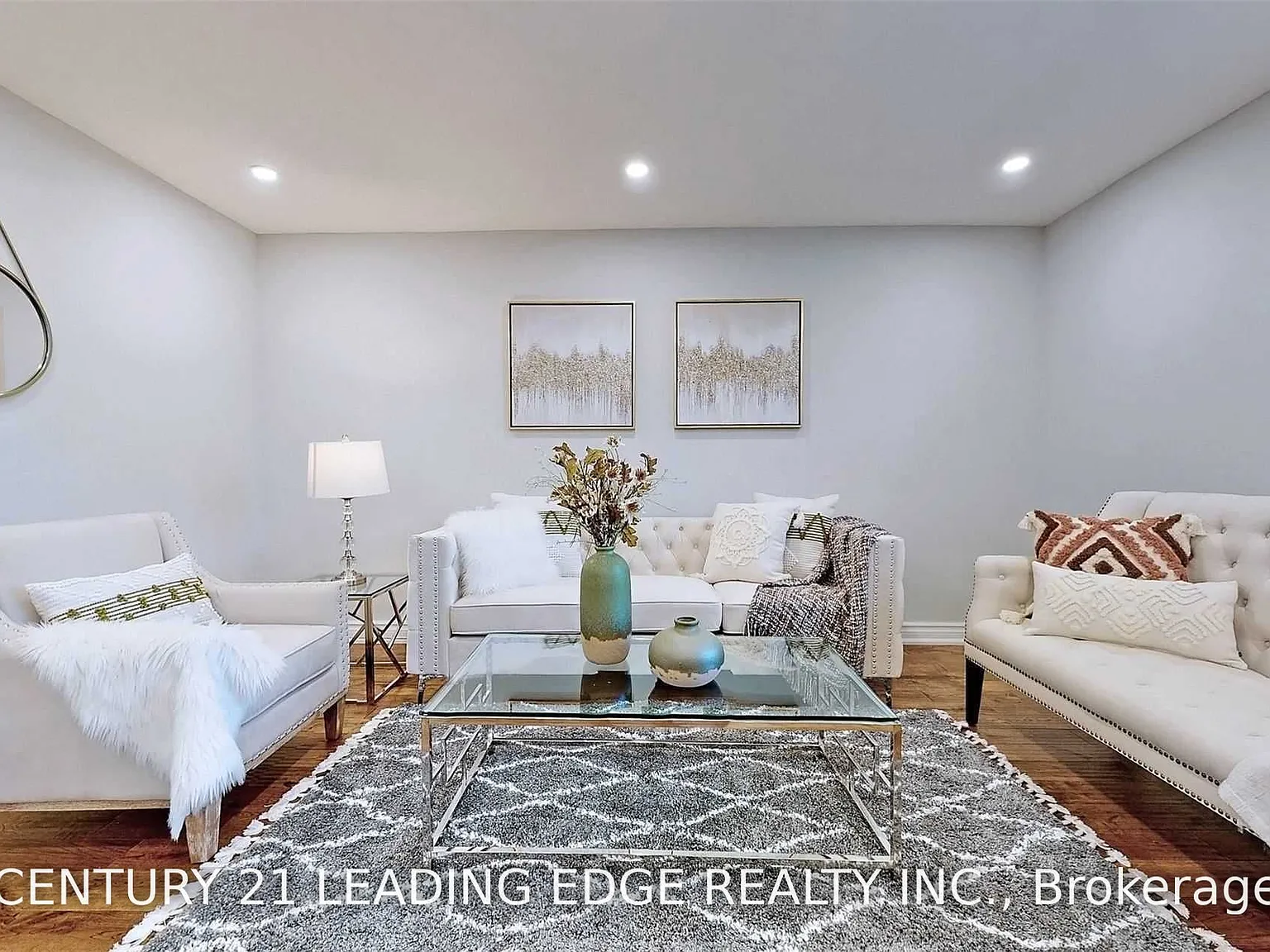3 bed, $3,200 — Photo 3