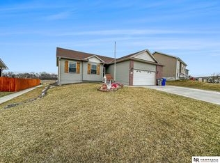 4415 W Milton Rd, Lincoln, NE 68528