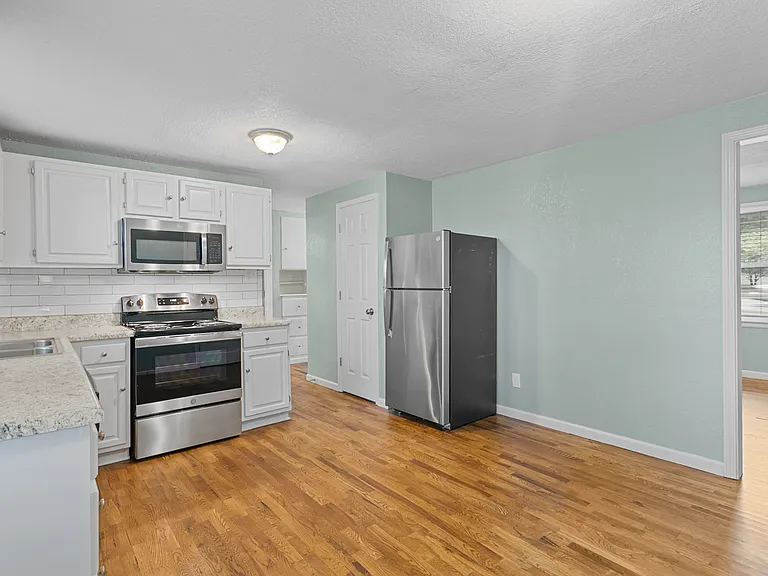 9008 E Gregory Blvd — Photo 23