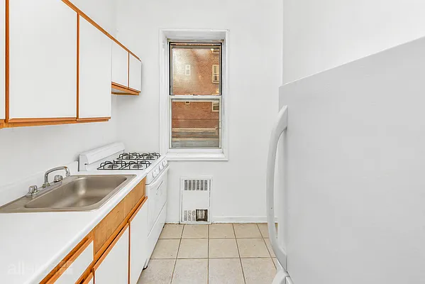 Rented by All Area Brokerage | media 19