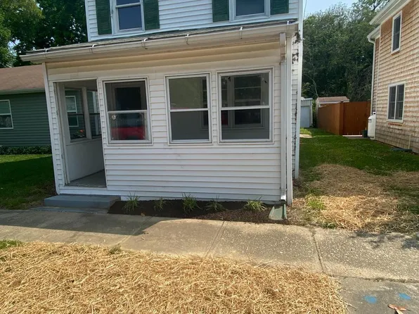 214 Calvert St, Chestertown, MD 21620