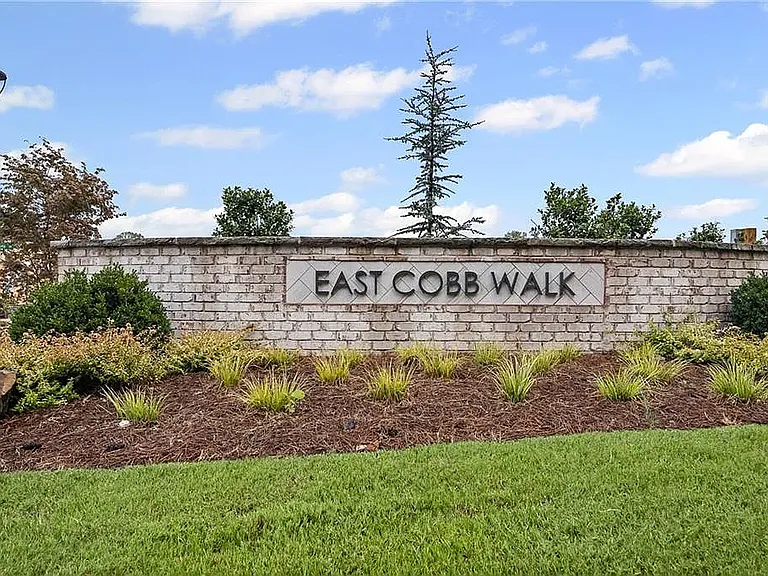 EAST COBB WALK