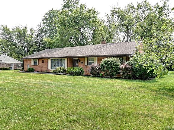3rd image of 6682 Chilton Ln