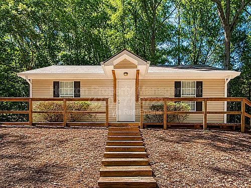 6610 Overton Cir Photo 1