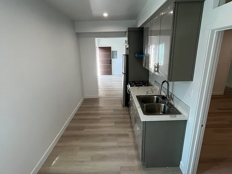 1447 S Wooster St #8 — Photo 5