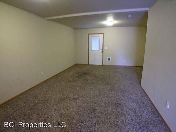 3rd image of 3415 S 47th St Unit C