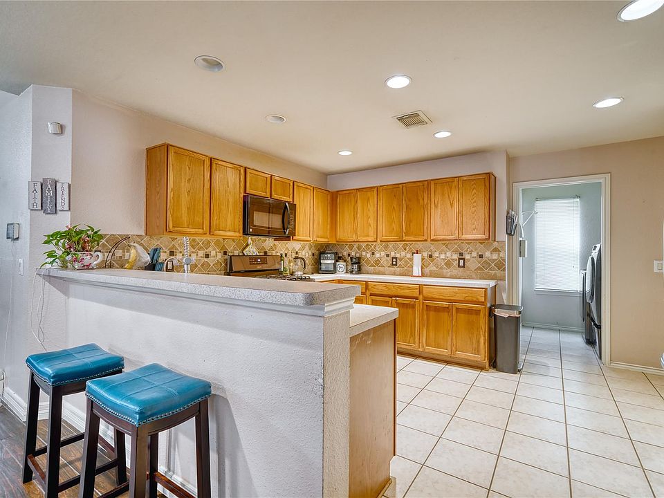 1st image of 2210 Mountain Ranch Dr