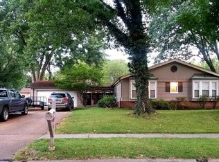 12534 Northwinds Dr, Saint Louis, MO