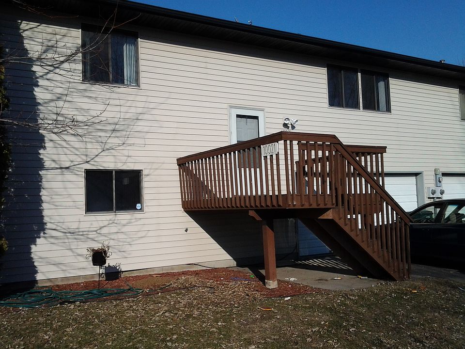 1st image of 10021 Austin St NE