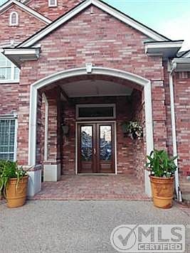3rd image of 2808 Browning Dr