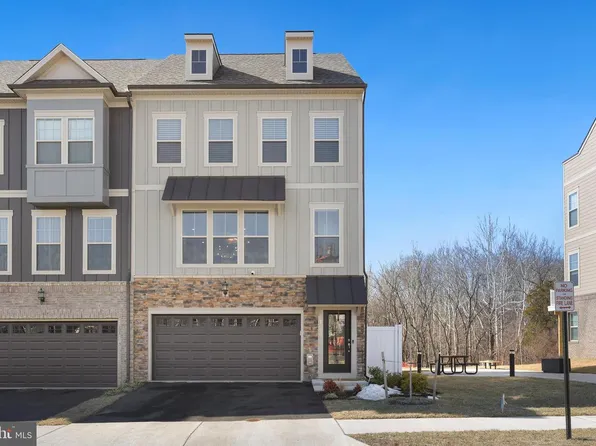 1027 Venifena Ter SE, Leesburg, VA 20175