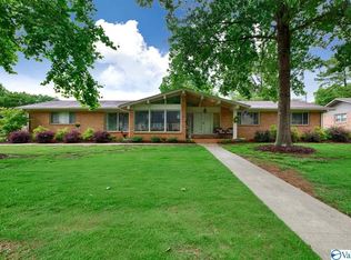 416 Homewood Dr SW, Huntsville, AL 35801