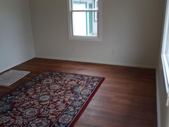 5th image of 2107 W Gilbert Ave