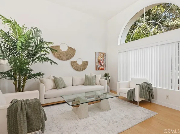 206 Marinella Aisle, Irvine, CA 92606