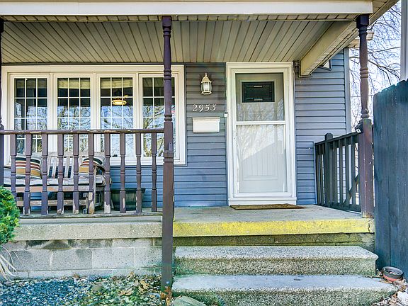 3rd image of 2953 180th St