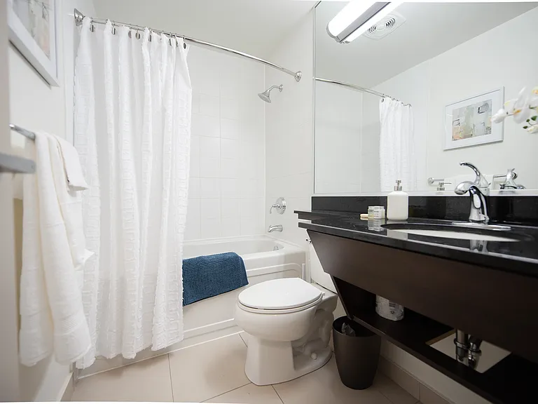 190 Smith St #1809 — Photo 37