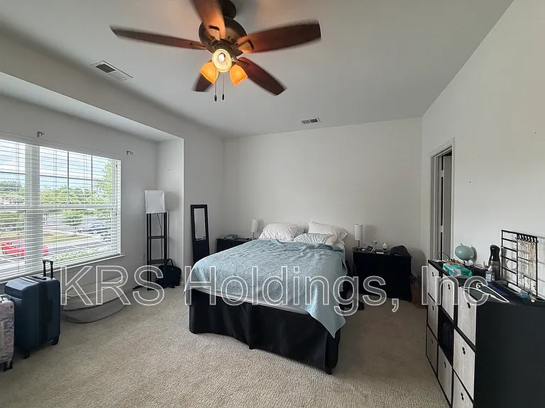1517 Rollesby Way #24 — Photo 3