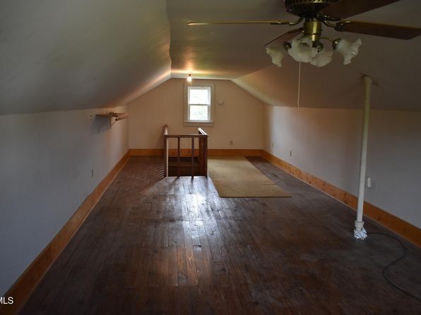 307 Gibson St, Rogersville, TN 37857