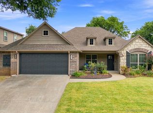 1808 E Jacksonville St, Broken Arrow, OK 74012