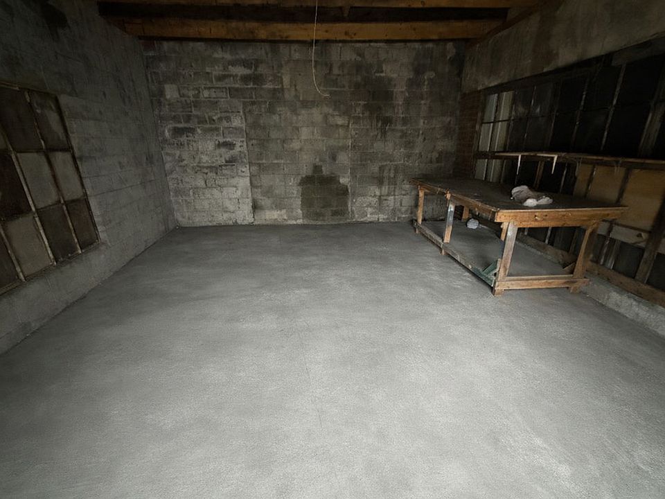 2nd image of 615 S Liberty St #9