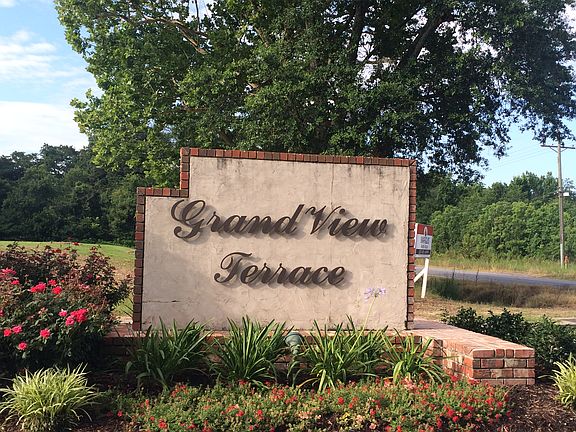 3rd image of 115 Grandview Terrace Dr