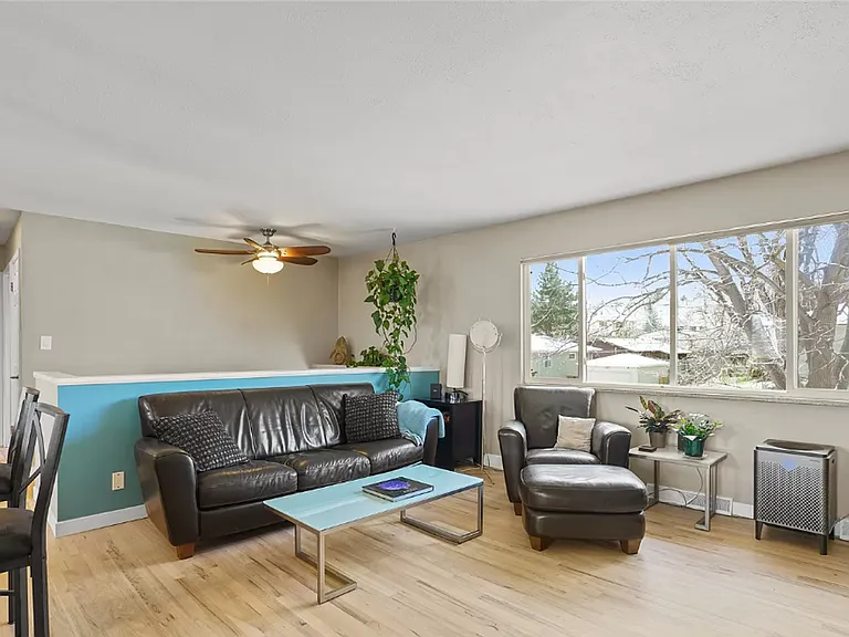 4555 Brookfield Dr — Photo 14