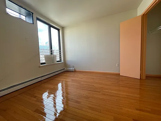 Rented by Bedford Brownstone Realty | media 7