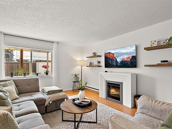 3rd image of 2871 Peatt Rd #8
