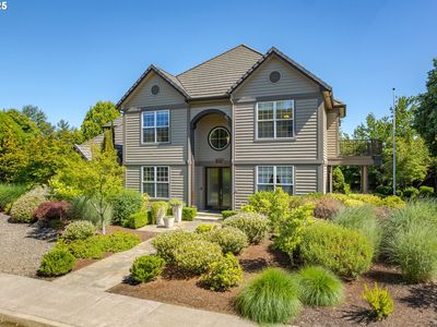 2808 Edgewater Dr, Eugene, OR, 97401
