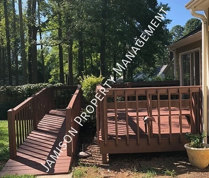 10309 Roundhouse Cir — Photo 14