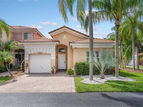 16378 SW 103rd St, Miami, FL 33196