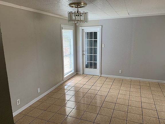 5th image of 812 Avenue N