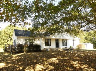 3590 Tomlin Chapel Rd, Parsons, TN 38363